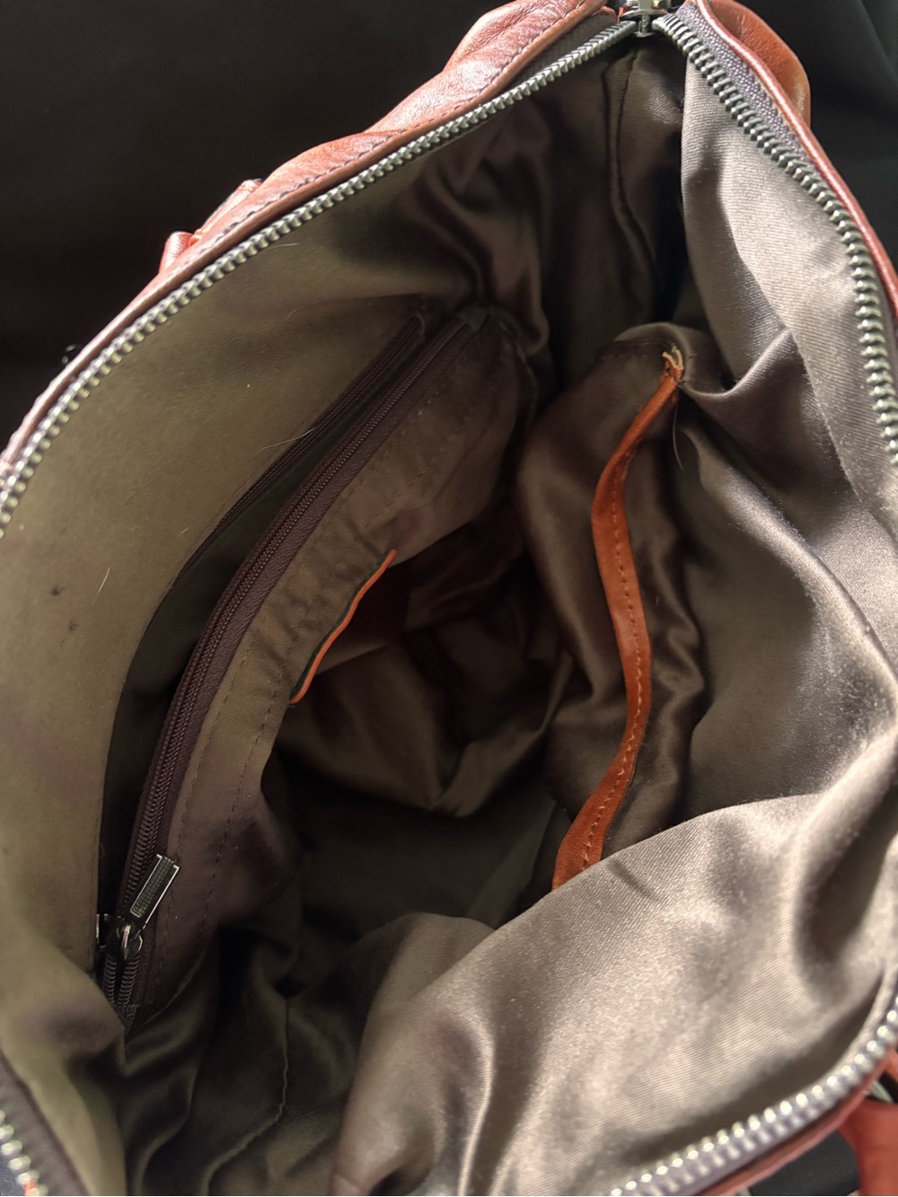 Heshe Leather handbag - Rustic Brown - Picture 10 of 10